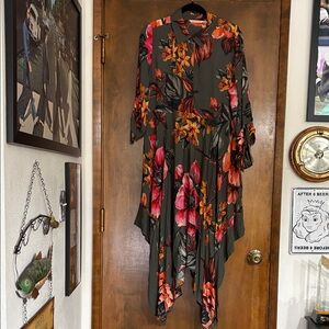 Soft Surroundings Olive Floral Handkerchief Hem Dress Petite Large Dress perfect